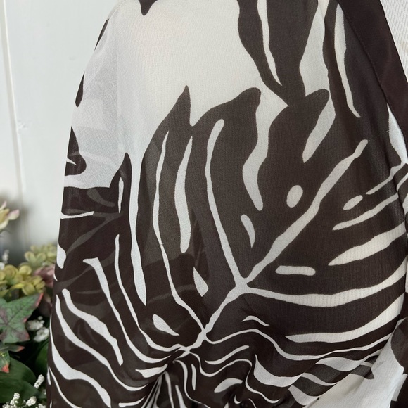 CZ Coverups striped palm Leaf Pattern Swimsuit Coverup - Picture 14 of 16